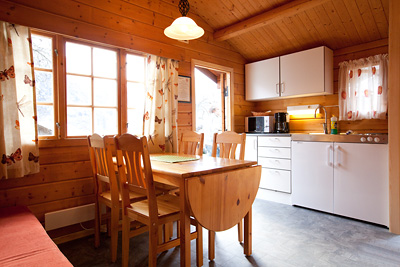 Hutten - Vakantiewoningen - Vakantiehuizen en Camping in Geiranger, Noorwegen | 26m2 met uitzicht over het dal en de Fjorden.
